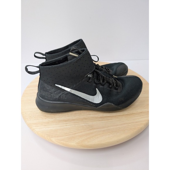 Nike Air Zoom Strong 2 Selfie Black Chrome Womens Size 6‎ *Missing Insoles* - Picture 1 of 12